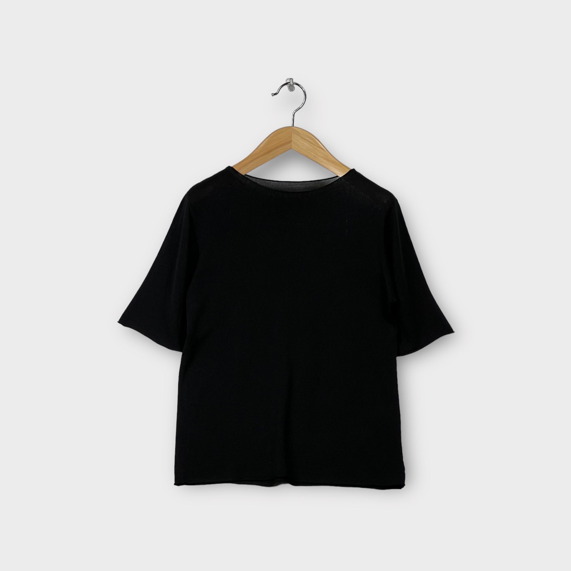 images/virtuemart/product/HELLEH T-shirt donna girocollo in jersey di viscosa colore nero 1.jpg