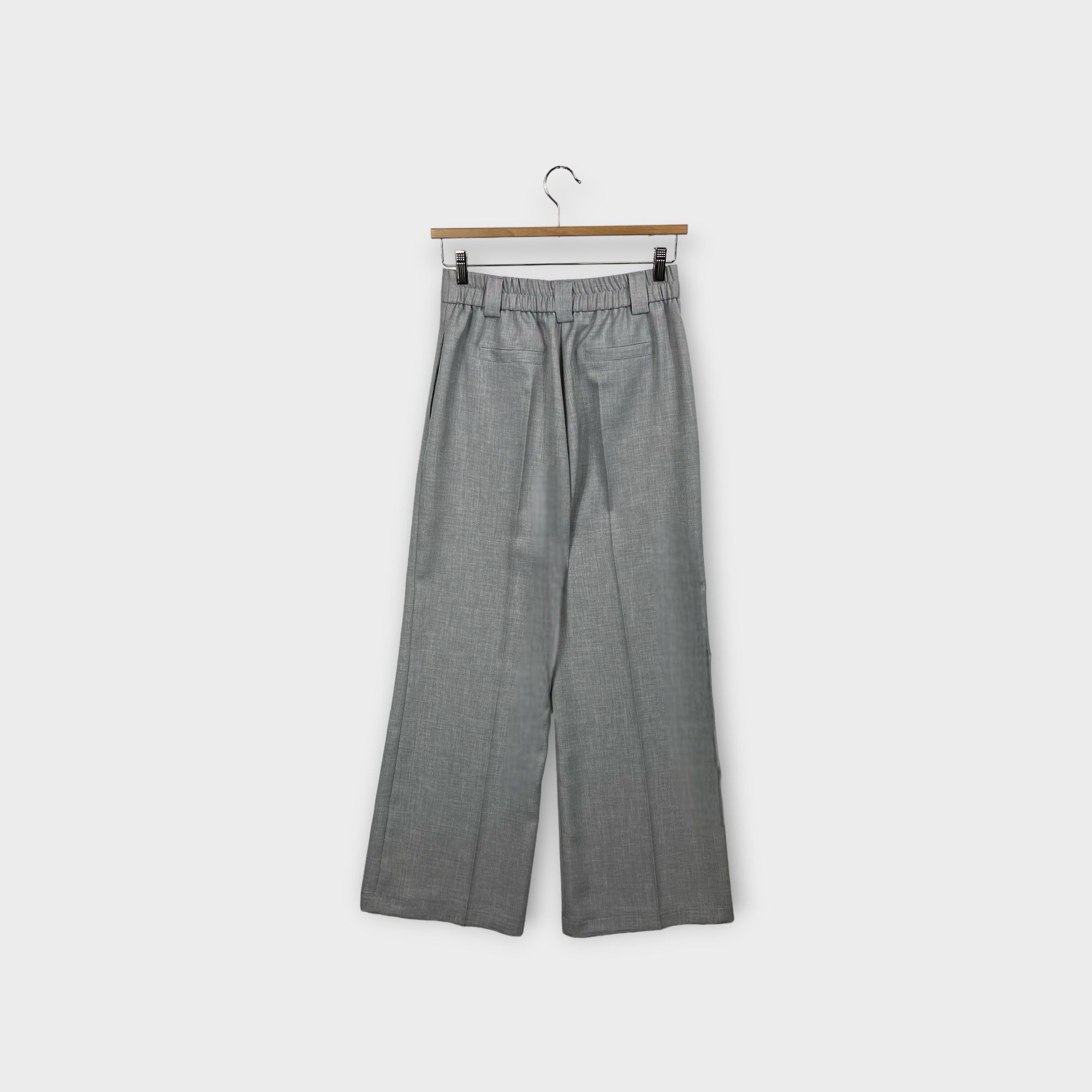 images/virtuemart/product/HELLEH pantaloni donna modello palazzo in tessuto tecnico diagonale colore grigio 2.jpg