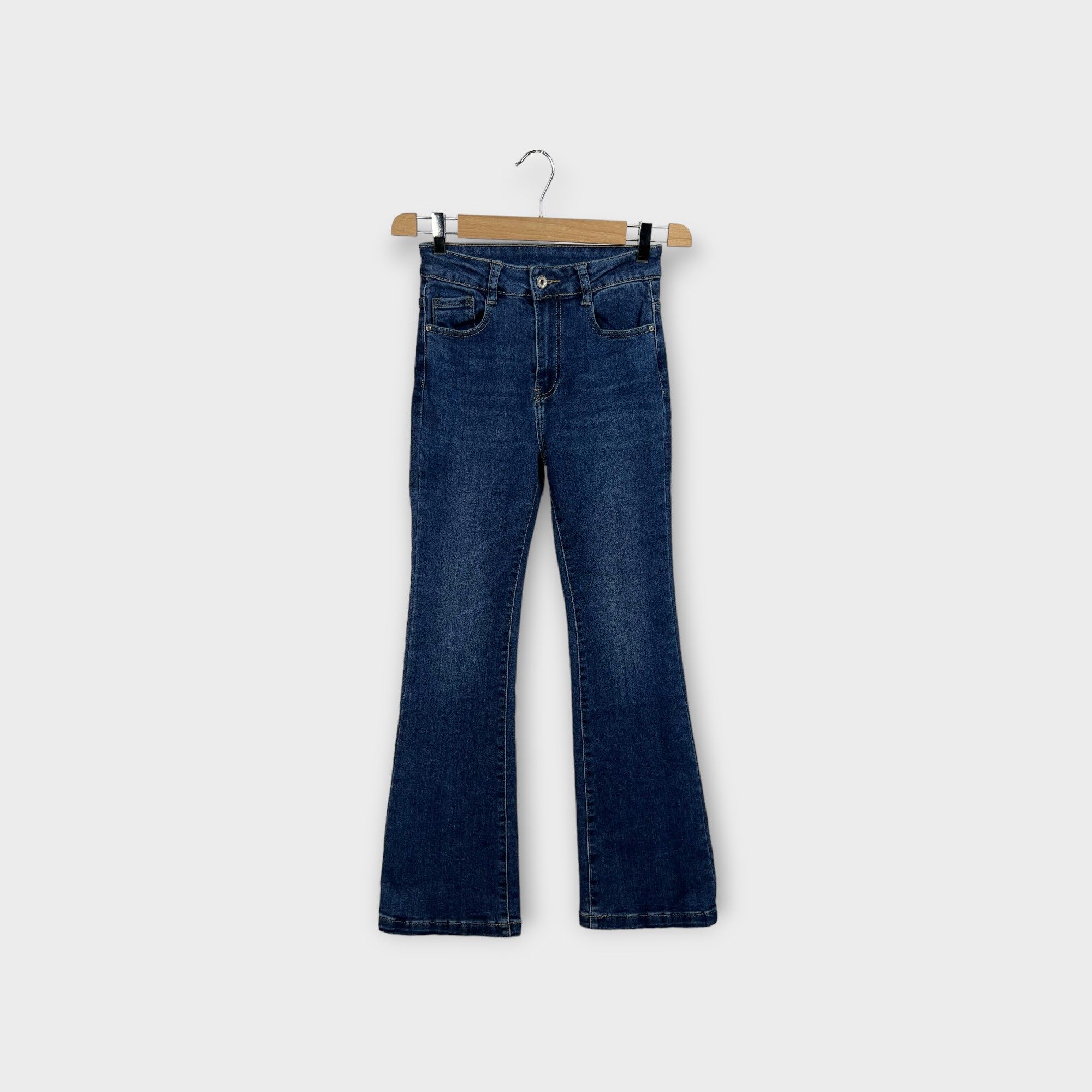 images/virtuemart/product/HELLEH jeans donna modello a zampetta super stretch colore denim 1.jpg